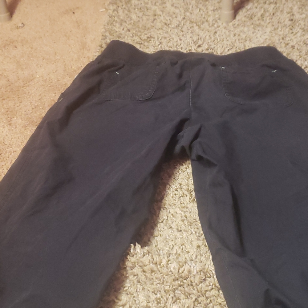 Caprees - Picture 2 of 2